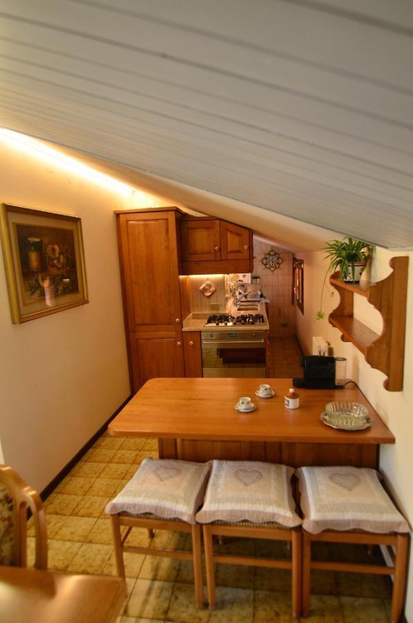 Apartamento Casa Gabri Toscolano-Maderno Exterior foto